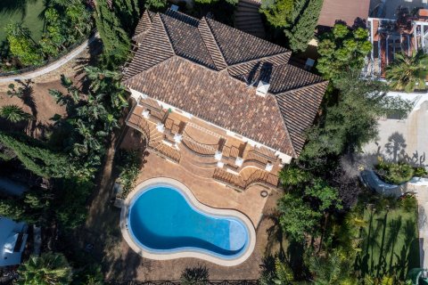 Villa zum Verkauf in El Herrojo, Malaga, Spanien 6 Schlafzimmer, 579 m2 Nr. 53578 - Foto 22
