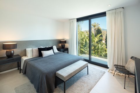 Villa zum Verkauf in Nueva Andalucia, Malaga, Spanien 4 Schlafzimmer, 350 m2 Nr. 53504 - Foto 4