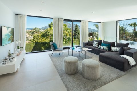 Villa zum Verkauf in Nueva Andalucia, Malaga, Spanien 4 Schlafzimmer, 350 m2 Nr. 53504 - Foto 19
