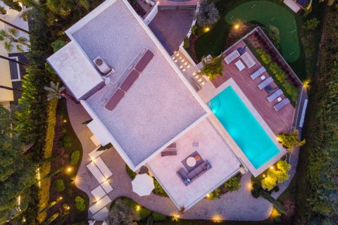 Villa zum Verkauf in Nueva Andalucia, Malaga, Spanien 5 Schlafzimmer, 441 m2 Nr. 53523 - Foto 2