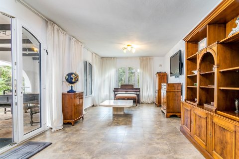 Villa zum Verkauf in Estepona, Malaga, Spanien 4 Schlafzimmer, 313 m2 Nr. 53533 - Foto 12