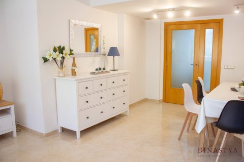 Wohnung zum Verkauf in Salou, Tarragona, Spanien 2 Schlafzimmer, 137 m2 Nr. 53646 - Foto 10