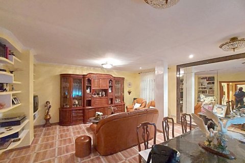 Villa zum Verkauf in Valencia, Spanien 4 Schlafzimmer, 400 m2 Nr. 53853 - Foto 15