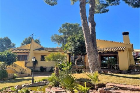 Villa zum Verkauf in Naquera, Valencia, Spanien 4 Schlafzimmer, 451 m2 Nr. 54295 - Foto 2