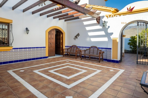 Villa zum Verkauf in Adeje, Tenerife, Spanien 5 Schlafzimmer, 391 m2 Nr. 54885 - Foto 11