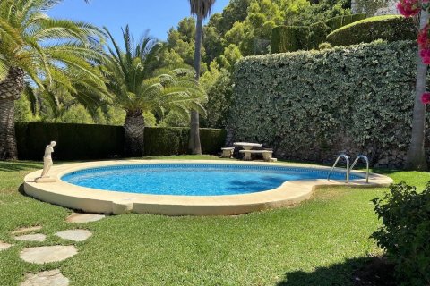 Villa zum Verkauf in Denia, Alicante, Spanien 4 Schlafzimmer, 600 m2 Nr. 53915 - Foto 4