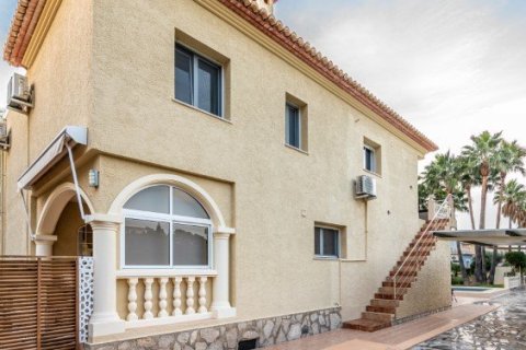 Villa zum Verkauf in Denia, Alicante, Spanien 3 Schlafzimmer, 343 m2 Nr. 55462 - Foto 14