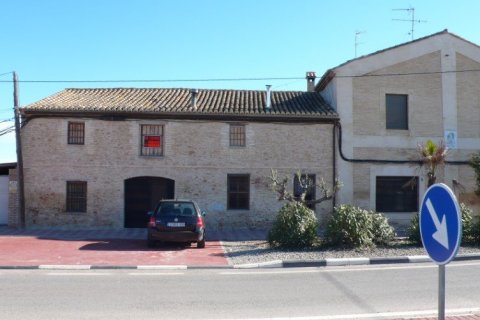 Villa zum Verkauf in Valencia, Spanien 3 Schlafzimmer, 352 m2 Nr. 53899 - Foto 6
