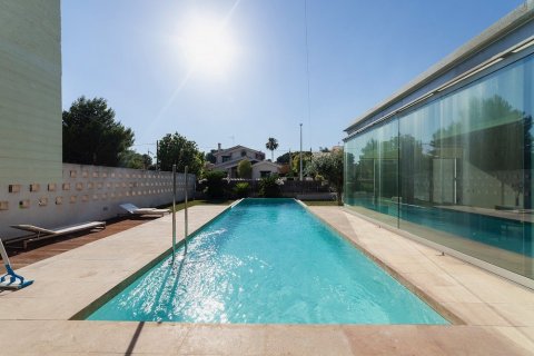 Villa zum Verkauf in Valencia, Spanien 3 Schlafzimmer, 400 m2 Nr. 54007 - Foto 22
