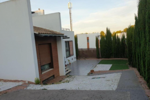 Villa zum Verkauf in Chiva, Valencia, Spanien 6 Schlafzimmer, 351 m2 Nr. 53891 - Foto 22