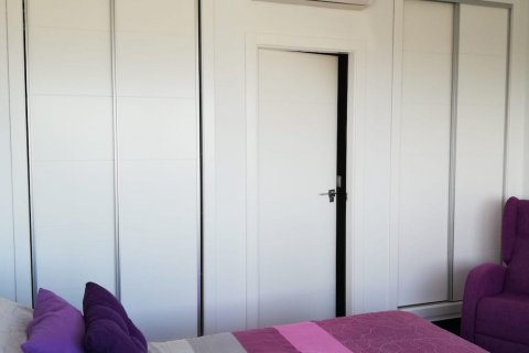 Villa zum Verkauf in Denia, Alicante, Spanien 4 Schlafzimmer, 215 m2 Nr. 53908 - Foto 7