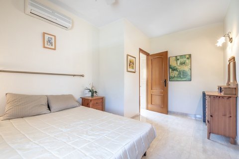 Villa zum Verkauf in Olocau, Valencia, Spanien 4 Schlafzimmer, 254 m2 Nr. 53895 - Foto 16