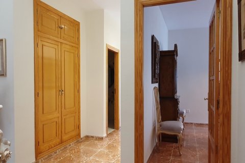Villa zum Verkauf in Valencia, Spanien 3 Schlafzimmer, 180 m2 Nr. 53782 - Foto 24