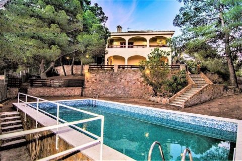 Villa zum Verkauf in Naquera, Valencia, Spanien 5 Schlafzimmer, 423 m2 Nr. 54300 - Foto 1