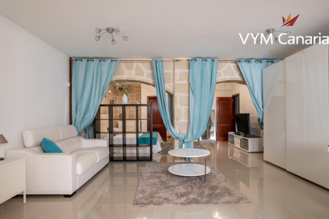 Villa zum Verkauf in Adeje, Tenerife, Spanien 5 Schlafzimmer, 391 m2 Nr. 54885 - Foto 4