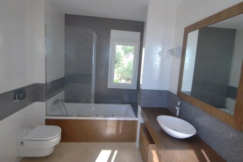 Villa zum Verkauf in Moraira, Alicante, Spanien 4 Schlafzimmer, 559 m2 Nr. 54479 - Foto 10