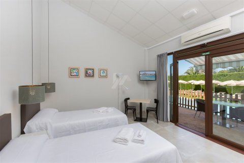 Villa zum Verkauf in Javea, Alicante, Spanien 1 Schlafzimmer, 1216 m2 Nr. 54394 - Foto 10