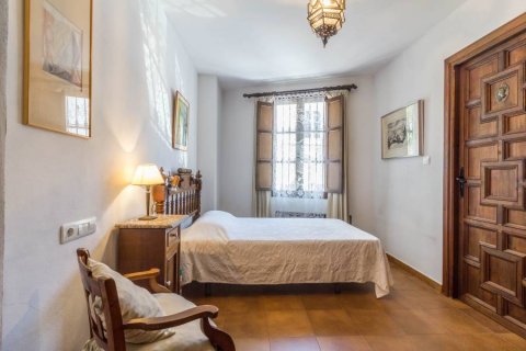 House zum Verkauf in Sagunto, Valencia, Spanien 6 Schlafzimmer, 435 m2 Nr. 53808 - Foto 6