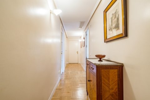 Wohnung zum Verkauf in Valencia, Spanien 4 Schlafzimmer, 336 m2 Nr. 53869 - Foto 12