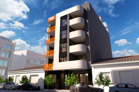 Wohnung zum Verkauf in Torrevieja, Alicante, Spanien 2 Schlafzimmer, 100 m2 Nr. 56417 - Foto 3
