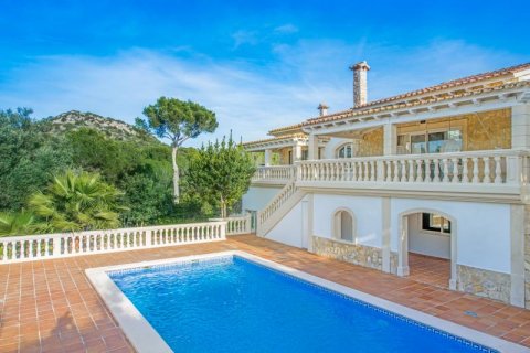 Villa zum Verkauf in Santa Ponsa, Mallorca, Spanien 3 Schlafzimmer, 298 m2 Nr. 37595 - Foto 1