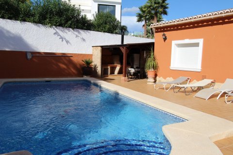 Villa zum Verkauf in Calpe, Alicante, Spanien 3 Schlafzimmer, 160 m2 Nr. 57073 - Foto 2