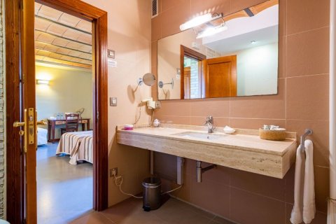 Hotel zum Verkauf in Valencia, Spanien 12 Schlafzimmer, 800 m2 Nr. 57358 - Foto 27
