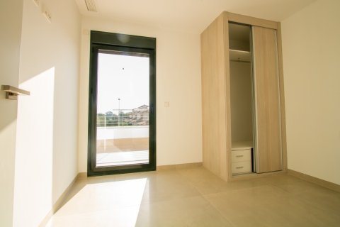 Villa zum Verkauf in La Marina, Alicante, Spanien 3 Schlafzimmer, 210 m2 Nr. 58214 - Foto 6