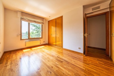 Wohnung zum Verkauf in Madrid, Spanien 2 Schlafzimmer, 120 m2 Nr. 59285 - Foto 7