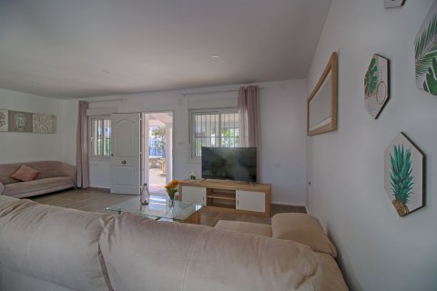 Villa zum Verkauf in Calpe, Alicante, Spanien 5 Schlafzimmer, 168 m2 Nr. 58463 - Foto 5