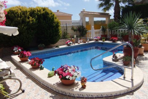 Villa zum Verkauf in Gran Alacant, Alicante, Spanien 3 Schlafzimmer, 170 m2 Nr. 58588 - Foto 3
