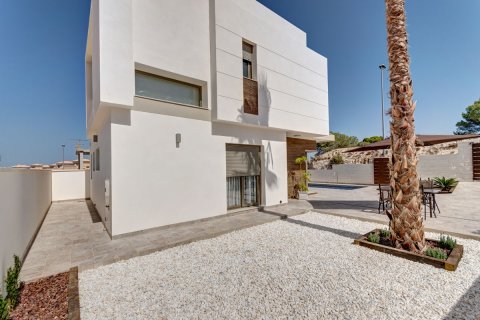 Villa zum Verkauf in Villamartin, Alicante, Spanien 3 Schlafzimmer, 195 m2 Nr. 58087 - Foto 2