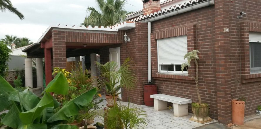 Villa in Denia, Alicante, Spanien 4 Schlafzimmer, 200 m2 Nr. 58302