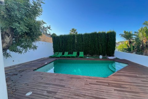 Villa zum Verkauf in Benissa, Alicante, Spanien 5 Schlafzimmer, 200 m2 Nr. 59026 - Foto 2