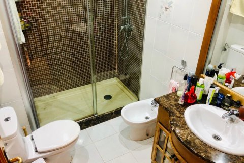 Wohnung zum Verkauf in Gran Alacant, Alicante, Spanien 2 Schlafzimmer, 75 m2 Nr. 58421 - Foto 7