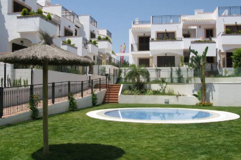 Wohnung zum Verkauf in Torrevieja, Alicante, Spanien 2 Schlafzimmer, 66 m2 Nr. 58423 - Foto 2