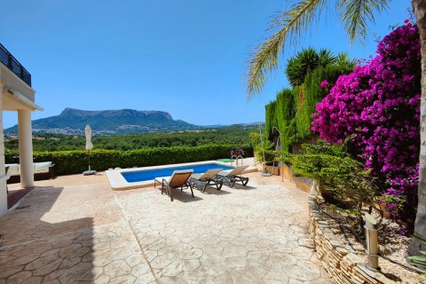 Villa zum Verkauf in Calpe, Alicante, Spanien 3 Schlafzimmer, 166 m2 Nr. 59321 - Foto 4