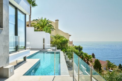 Villa zum Verkauf in Calpe, Alicante, Spanien 4 Schlafzimmer, 427 m2 Nr. 58396 - Foto 2