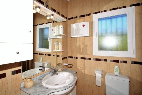 Villa zum Verkauf in Benitachell, Alicante, Spanien 3 Schlafzimmer, 160 m2 Nr. 58602 - Foto 10
