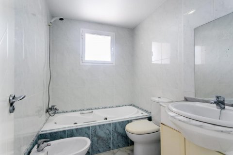 Wohnung zum Verkauf in Benidorm, Alicante, Spanien 3 Schlafzimmer, 112 m2 Nr. 58612 - Foto 9
