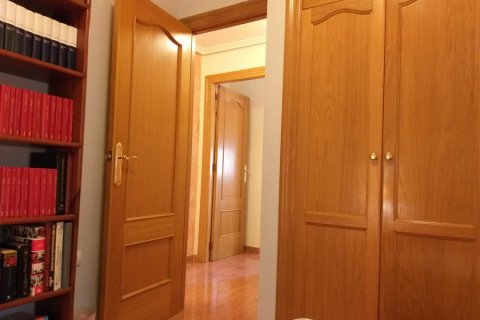 Wohnung zum Verkauf in Torrevieja, Alicante, Spanien 4 Schlafzimmer, 120 m2 Nr. 58481 - Foto 5