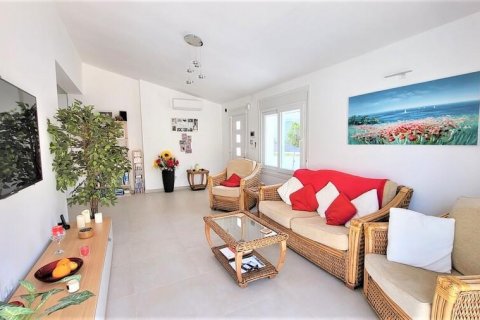 Villa zum Verkauf in Javea, Alicante, Spanien 3 Schlafzimmer, 141 m2 Nr. 59236 - Foto 6