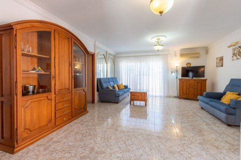 Villa zum Verkauf in Santa Cruz de Tenerife, Tenerife, Spanien 3 Schlafzimmer, 81 m2 Nr. 58643 - Foto 3