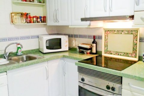 Wohnung zum Verkauf in Benidorm, Alicante, Spanien 2 Schlafzimmer, 80 m2 Nr. 58723 - Foto 2