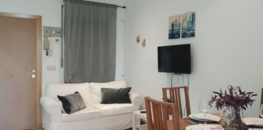 Wohnung in Madrid, Spanien 2 Schlafzimmer, 60 m2 Nr. 58699
