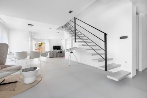 Villa zum Verkauf in Javea, Alicante, Spanien 4 Schlafzimmer, 276 m2 Nr. 58923 - Foto 8