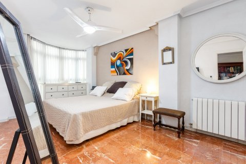 Wohnung zum Verkauf in Alicante, Spanien 4 Schlafzimmer, 140 m2 Nr. 58815 - Foto 7