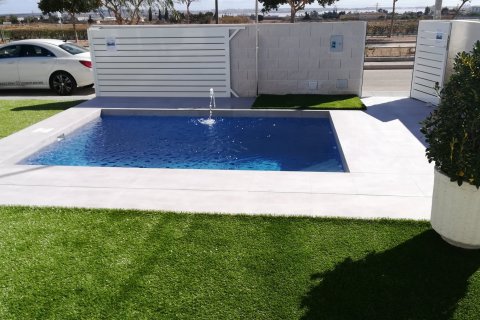 Villa zum Verkauf in Los Montesinos, Alicante, Spanien 3 Schlafzimmer, 88 m2 Nr. 58123 - Foto 3