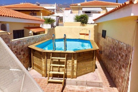 Villa zum Verkauf in Santa Cruz de Tenerife, Tenerife, Spanien 3 Schlafzimmer, 81 m2 Nr. 58483 - Foto 1