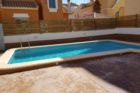 Villa zum Verkauf in San Miguel de Salinas, Alicante, Spanien 4 Schlafzimmer, 239 m2 Nr. 58210 - Foto 3